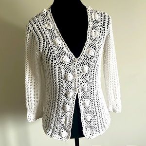 Ladies Vintage Crochet Sweater